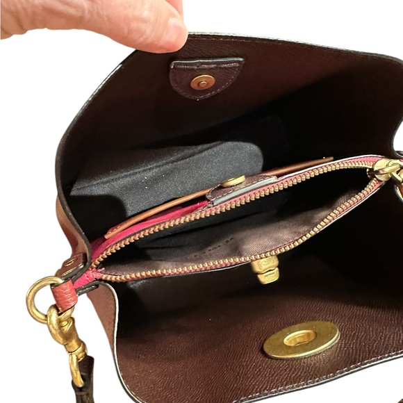 Coach Willow Bucket Bag Burgundy Leather Shoulder Bag - Picture 6 of 11